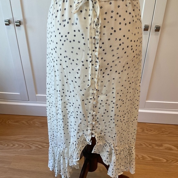 NWT Rails Frida Button Front Ruffle polka Dots Midi Dress Size XS - Picture 6 of 12